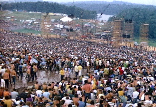 [Woodstock_redmond_stage3.jpg]