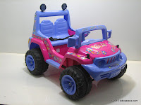 Mobil Mainan Aki Junior TR8887 Ferity Jeep 2 Dinamo in Pink