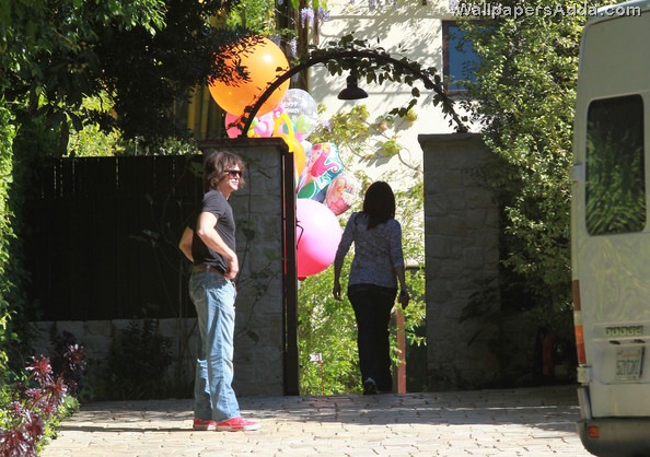 [General+Views+Halle+Berry+Daughter+Birthday+F3WmxrQiz15l[2][2].jpg]