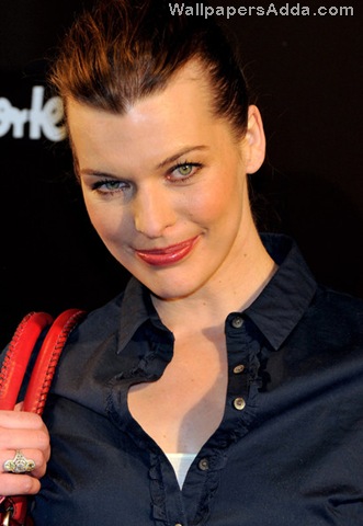 [Milla+Jovovich+Presents+Tommy+Hilfiger+Limited+iAF_Qghwb9Jl[2].jpg]