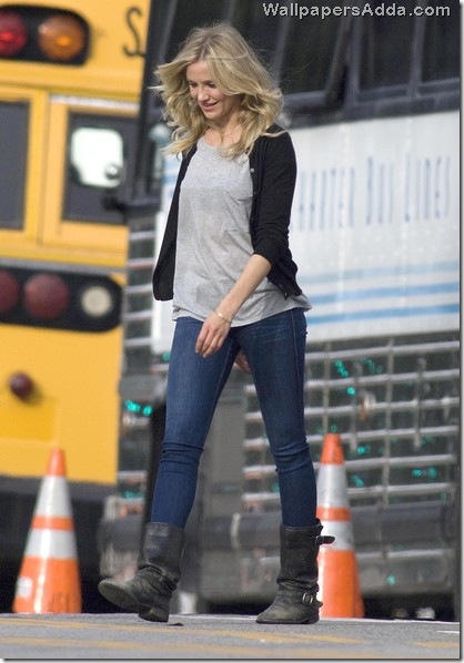Cameron Diaz Set Bad Teacher -PZm_Ie5h1rl