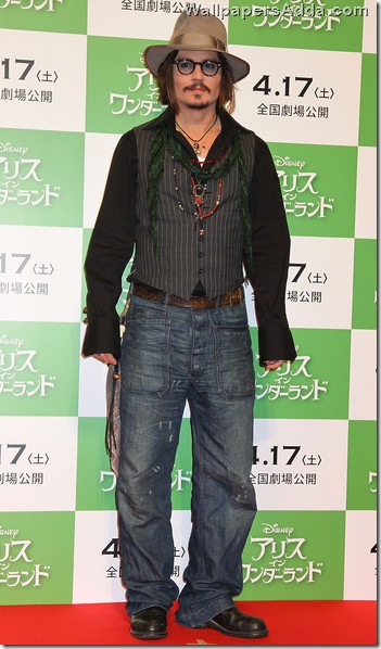 Alice Wonderland Press Conference 84vg0-6o_e2l