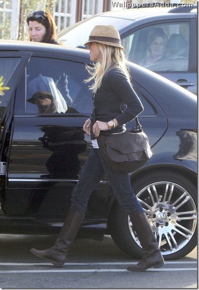 Reese Witherspoon Shopping Brentwood Country jp4q3v0EypLl