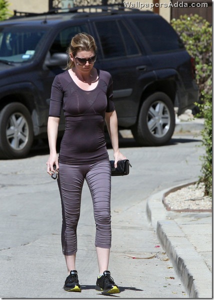 Ellen s post baby bod RGZprjZPYgul