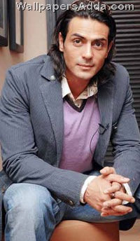 [arjunrampal3_big[4].jpg]