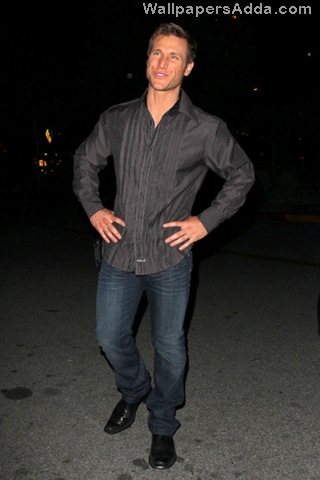 [Bachelor+Jake+Pavelka+fiancee+Vienna+Giradi+H4s6xk-RoqOl[2].jpg]