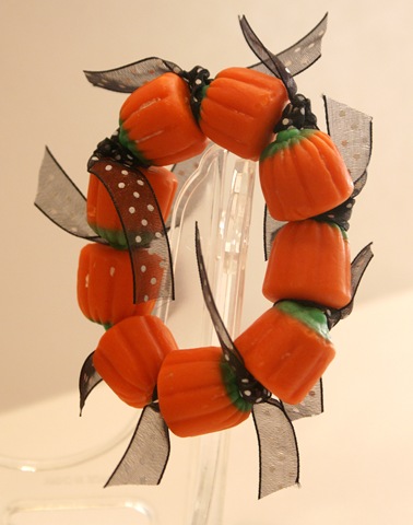 [Pumpkin Candy Bracelet[3].jpg]