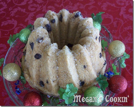 Christmas Challah Bread with Orange and Chocolate Chip