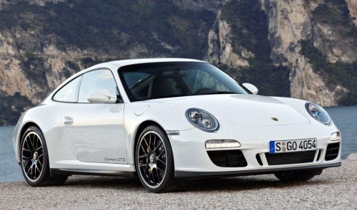 [Porsche 911 GTS 2011 (2)[2].jpg]