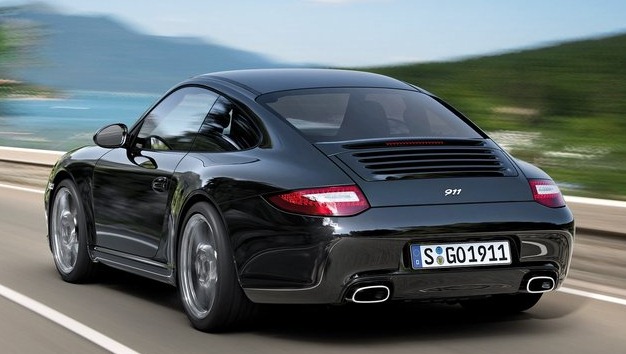[Porsche-911_Black_Edition_2011_1024x768_wallpaper_03[3].jpg]