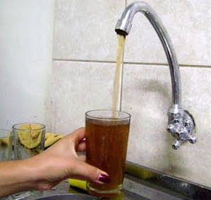 [agua_turva_uh5.jpg]