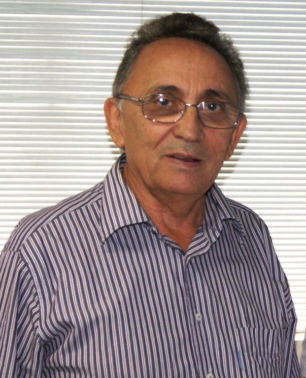 [adao carneiro (2)[7].jpg]