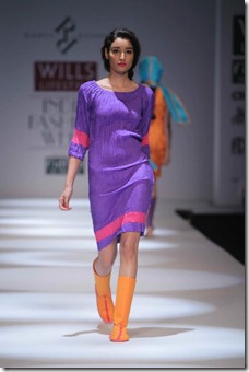 WIFW SS 2011 Collection by Rahul Reddy's Show18