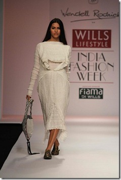 WIFW SS 2011collection by Wendell Rodrick 14