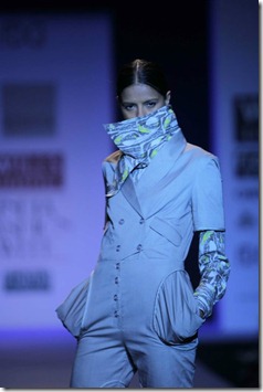 WIFW SS 2011 collection  Rishta by Arjun (6)