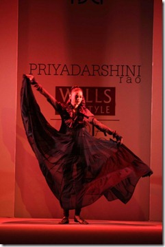 WIFW SS 2011 commection by Priyadarshini Rao  (15)