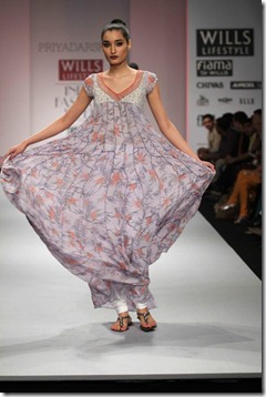 WIFW SS 2011 commection by Priyadarshini Rao  (17)