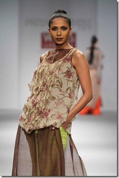 WIFW SS 2011 commection by Priyadarshini Rao  (22)