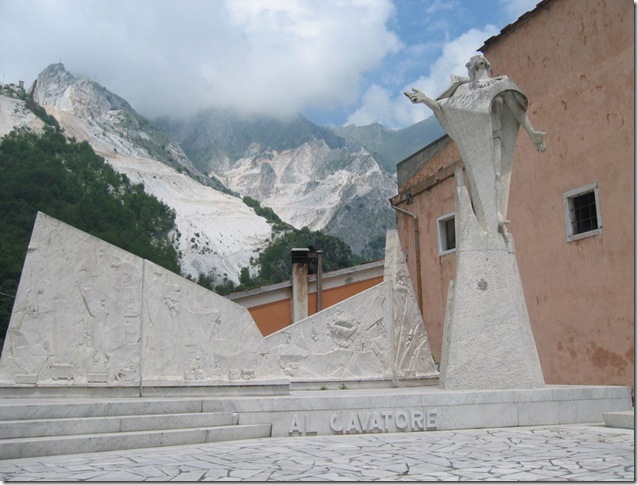 Carrara memorial