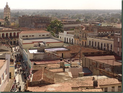 800px-Camaguey_rooftops_2