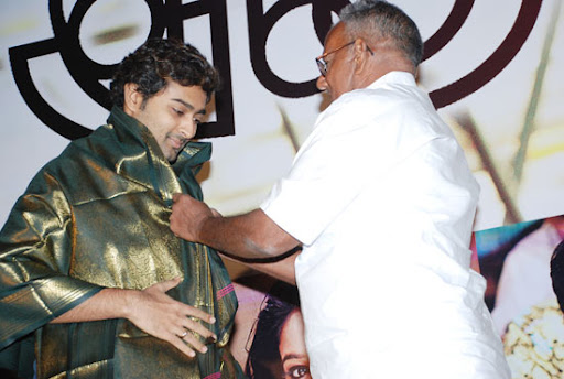 CLICK THE ABOVE ARROW TO  ZOOM THE IMAGE