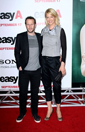 CLICK THE ABOVE ARROW TO  ZOOM THE IMAGE