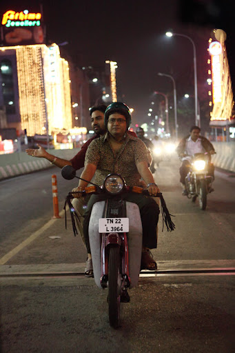 CLICK THE ABOVE ARROW TO  ZOOM THE IMAGE