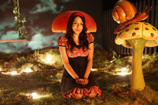 CLICK THE ABOVE ARROW TO  ZOOM THE IMAGE