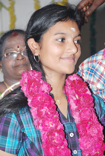 CLICK THE ABOVE ARROW TO  ZOOM THE IMAGE