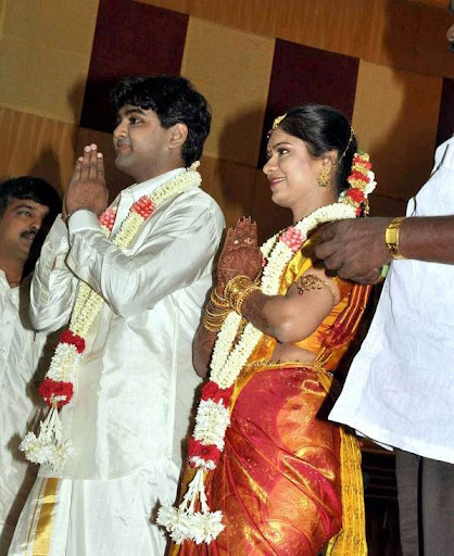 CLICK THE ABOVE ARROW TO  ZOOM THE IMAGE