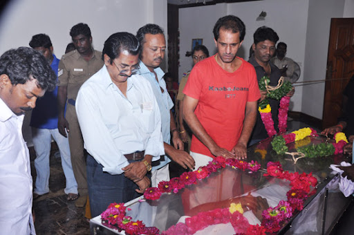 CLICK THE ABOVE ARROW TO  ZOOM THE IMAGE