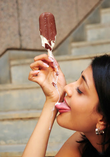 CLICK THE ABOVE ARROW TO  ZOOM THE IMAGE