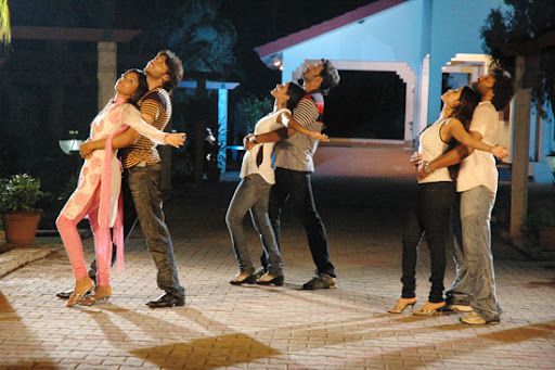 CLICK THE ABOVE ARROW TO  ZOOM THE IMAGE