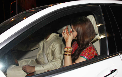 CLICK THE ABOVE ARROW TO  ZOOM THE IMAGE