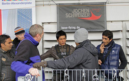 CLICK THE ABOVE ARROW TO  ZOOM THE IMAGE