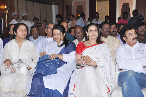 CLICK THE ABOVE ARROW TO  ZOOM THE IMAGE