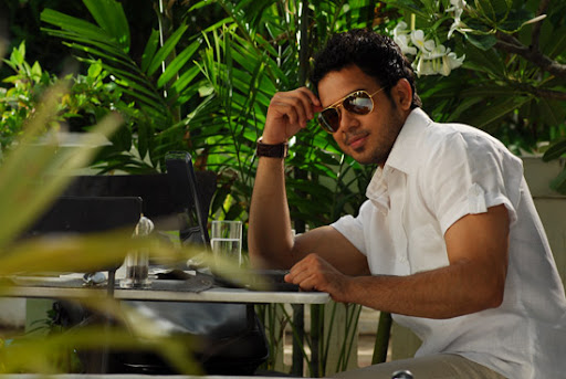 CLICK THE ABOVE ARROW TO  ZOOM THE IMAGE