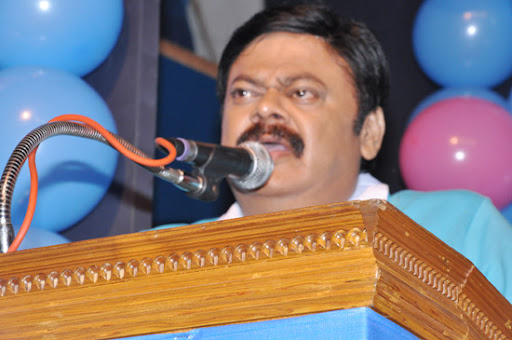 CLICK THE ABOVE ARROW TO  ZOOM THE IMAGE