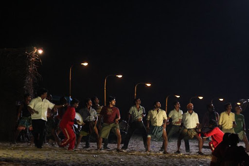 CLICK THE ABOVE ARROW TO  ZOOM THE IMAGE