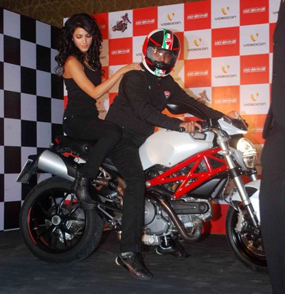 CLICK THE ABOVE ARROW TO  ZOOM THE IMAGE