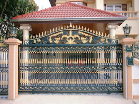 iron gates for reference - Kerala home