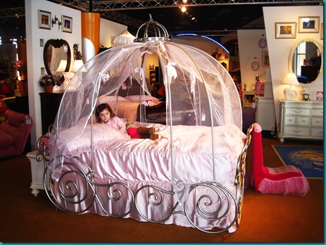 cinderella pumpkin carriage bed | Dreams House Furniture