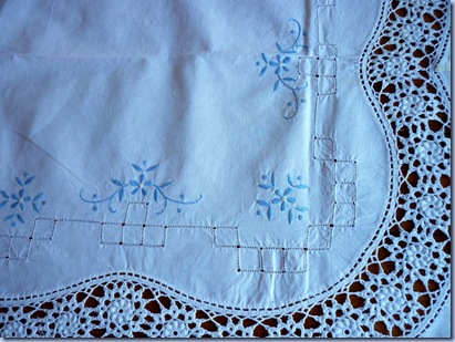 tablecloth2