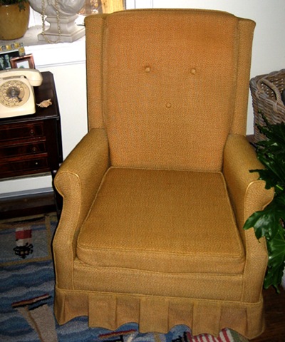 [gold side chair1[2].jpg]