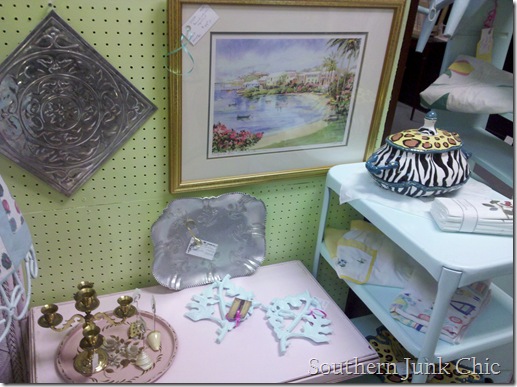 Southern Junk Chic pink table side