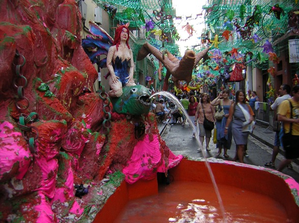 Fiesta mayor de Gracia, decoración del carrer Progrés