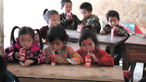 Kindergarten Children eating