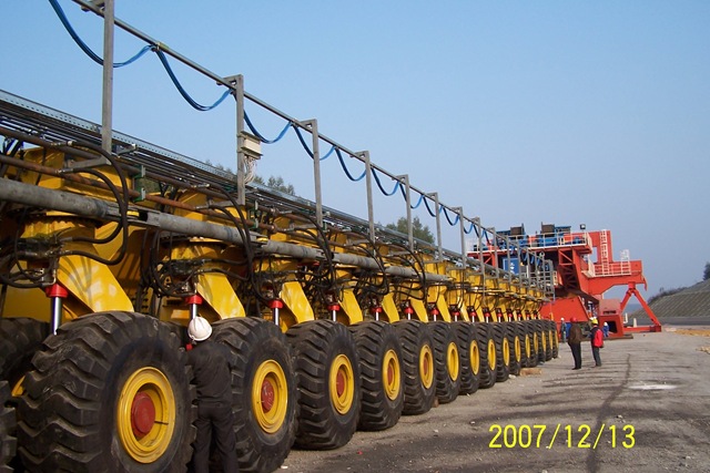 [68aeade2c6cd5c4b5553c9cbf56bc36f-orig[2].jpg]