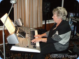 Barbara Powell playing her Yamaha Tyros 3