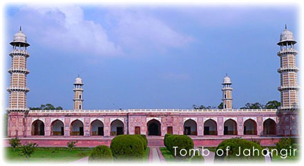 Jahangir's_Tomb_sm
